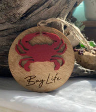 Load image into Gallery viewer, Bay Life Christmas Ornament with Crab
